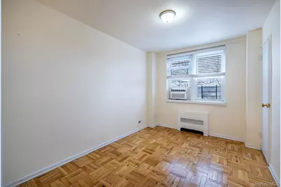 55 Knolls Crescent #6C, Bronx, NY 10463 - Photo 9