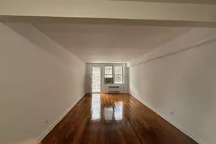 62-59 108th St, Forest Hills, NY 11375 - Photo 3