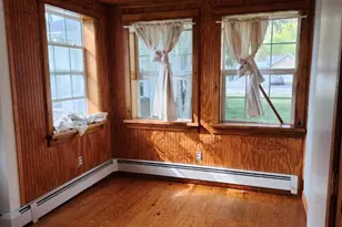 7 Cross St, Port Jervis, NY 12771 - Photo 3