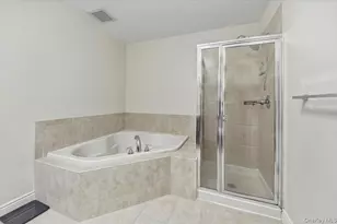 100 Sheldrake Pl, Mamaroneck, NY 10543 - Photo 17