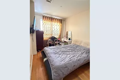 3216 137th Street #3B, Flushing, NY 11354 - Photo 3