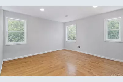 153 S Pascack Road, Nanuet, NY 10954 - Photo 11