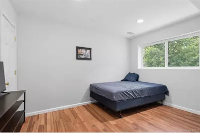 153 S Pascack Road, Nanuet, NY 10954 - Photo 17