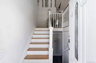 153 S Pascack Rd, Nanuet, NY 10954 - Photo 5