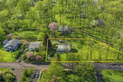 153 S Pascack Road, Nanuet, NY 10954 - Photo 3