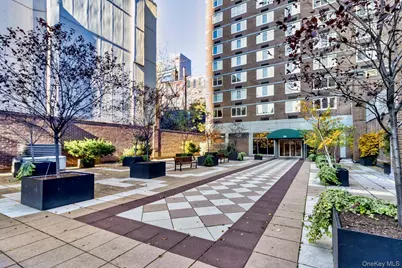 345 E 93rd Street #6E, New York, NY 10128 - Photo 25