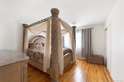 204 Sommer Avenue, New York, NY 10314 - Photo 7