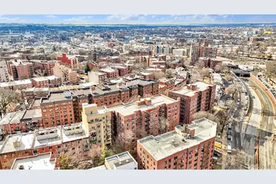 141-05 Pershing Crescent #516, Briarwood, NY 11435 - Photo 33