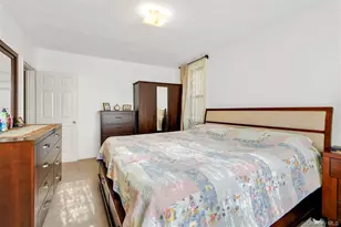 141-05 Pershing Crescent, Briarwood, NY 11435 - Photo 19