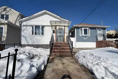 124-17 6th Avenue, College Point, NY 11356 - Photo 17