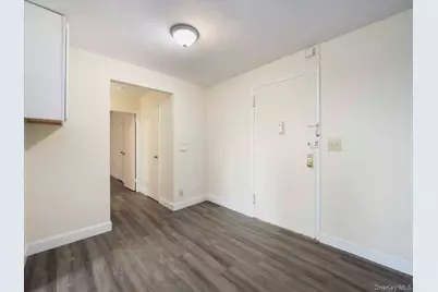 3 Sadore Ln #4P, Yonkers, NY 10710 - Photo 5