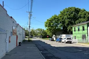 145 William St, Newburgh, NY 12550 - Photo 3