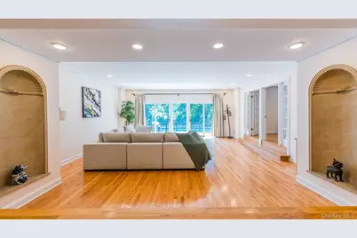 530 S Centre Island Road, Centre Island, NY 11771 - Photo 9