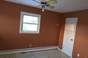 250 Overton St, Deer Park, NY 11729 - Photo 21