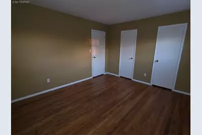 250 Overton Street, Deer Park, NY 11729 - Photo 29