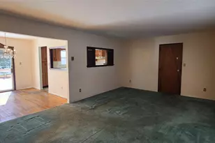 250 Overton St, Deer Park, NY 11729 - Photo 11