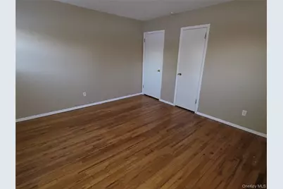 250 Overton Street, Deer Park, NY 11729 - Photo 25