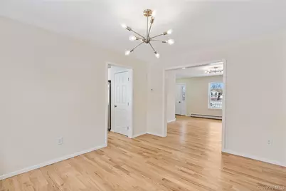 2 Shadowbrook Lane, Newburgh, NY 12550 - Photo 7