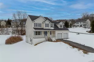 2 Shadowbrook Ln, Newburgh, NY 12550 - Photo 3