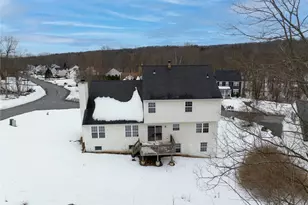 2 Shadowbrook Ln, Newburgh, NY 12550 - Photo 23