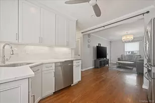 846 Harrison St, West Hempstead, NY 11552 - Photo 11