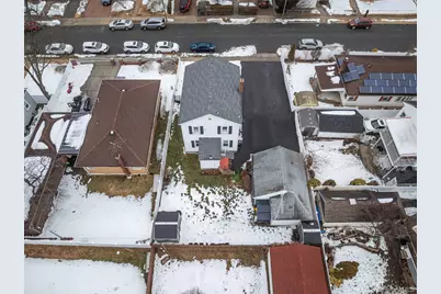 1060 Midland Street, Uniondale, NY 11553 - Photo 37