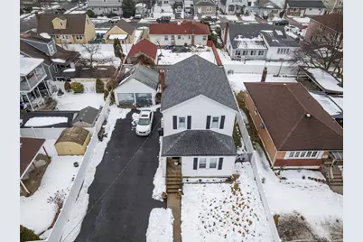 1060 Midland Street, Uniondale, NY 11553 - Photo 33