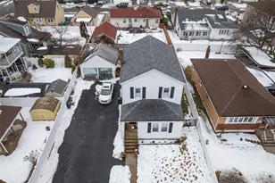 1060 Midland St, Uniondale, NY 11553 - Photo 33