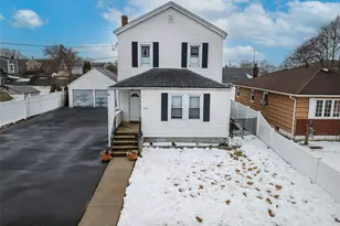 1060 Midland St, Uniondale, NY 11553 - Photo 31