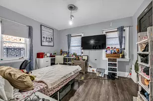 42-28 189th St, Flushing, NY 11358 - Photo 7