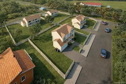 22 Avenue E, Holbrook, NY 11741 - Photo 3