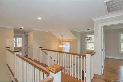 22 Avenue E, Holbrook, NY 11741 - Photo 15