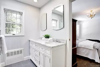 27 Avalon Road, Garden City, NY 11530 - Photo 17