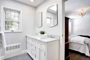 27 Avalon Rd, Garden City, NY 11530 - Photo 17