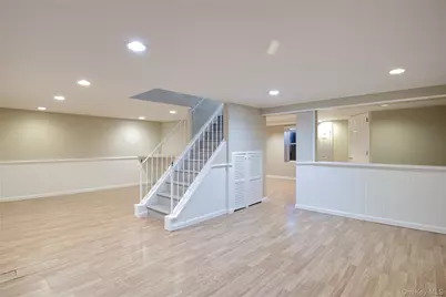 27 Avalon Road, Garden City, NY 11530 - Photo 23