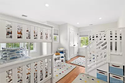 55 Squires Avenue, East Quogue, NY 11942 - Photo 15