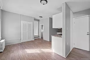 19 Barclay St, Poughkeepsie, NY 12601 - Photo 9