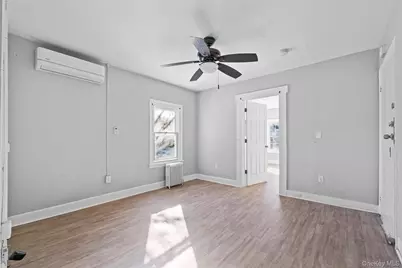 19 Barclay Street, Poughkeepsie, NY 12601 - Photo 7