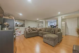 3 Archer St, Freeport, NY 11520 - Photo 7