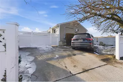 3 Archer Street, Freeport, NY 11520 - Photo 17