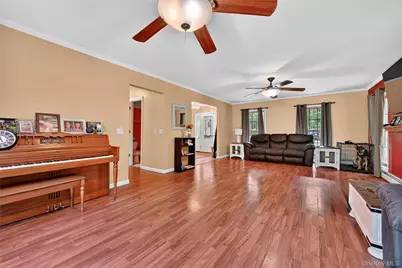 297 Cantrell Road, Monticello, NY 12701 - Photo 7