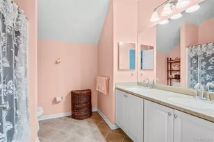 653 Creekside Ln, Fishkill, NY 12524 - Photo 29