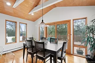 31 Prescott Pl, Old Bethpage, NY 11804 - Photo 17