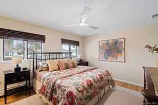 31 Prescott Pl, Old Bethpage, NY 11804 - Photo 25