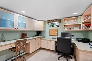 31 Prescott Pl, Old Bethpage, NY 11804 - Photo 37