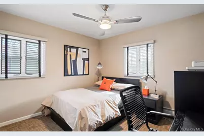 31 Prescott Place, Old Bethpage, NY 11804 - Photo 21