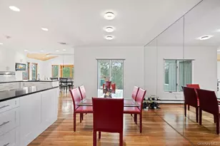 31 Prescott Pl, Old Bethpage, NY 11804 - Photo 19