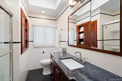 31 Prescott Place, Old Bethpage, NY 11804 - Photo 27