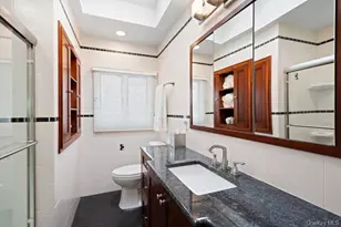 31 Prescott Pl, Old Bethpage, NY 11804 - Photo 27