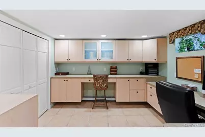 31 Prescott Place, Old Bethpage, NY 11804 - Photo 31